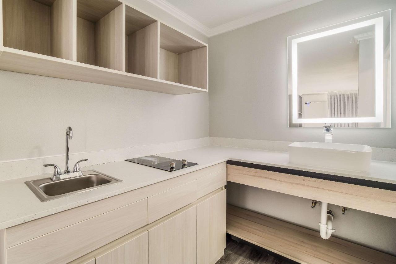 Mainstay Suites Florence Eksteriør billede